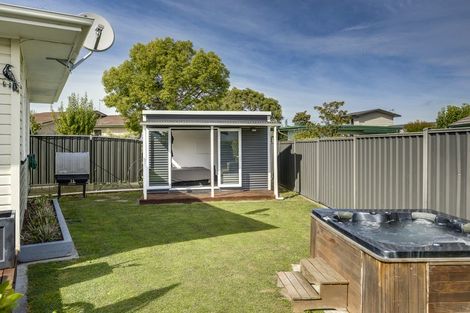 Photo of property in 15a Devon Street, Taradale, Napier, 4112