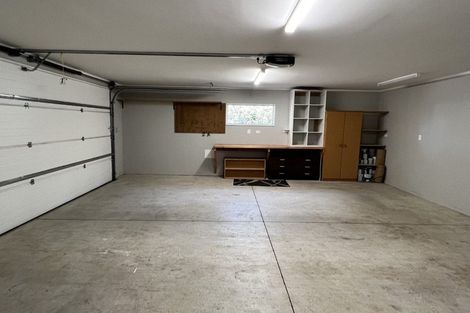 Photo of property in 2a Busby Hill, Havelock North, 4130