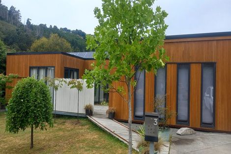 Photo of property in 3 Plumwood Lane, Cashmere, Christchurch, 8022