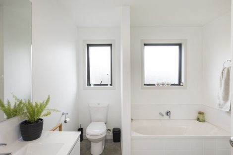 Photo of property in 26 Poplar Grove, Feilding, 4702