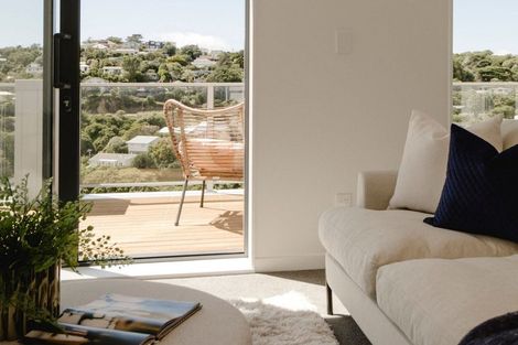Photo of property in 5/69 Tiketike Way, Brooklyn, Wellington, 6021
