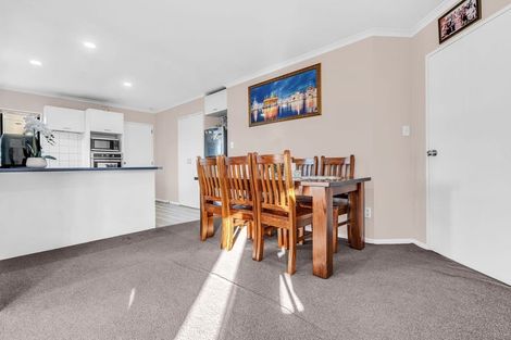 Photo of property in 3/24 Sturdee Road, Manurewa, Auckland, 2102