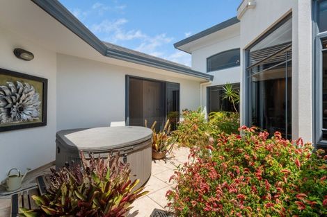 Photo of property in 95 Waikite Road, Welcome Bay, Tauranga, 3175