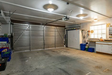 Photo of property in 16 Huia Street, Waikawa, Picton, 7220