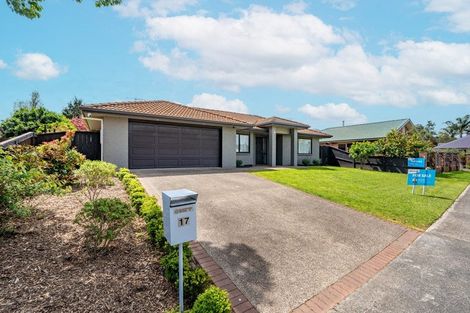Photo of property in 17 Burgundy Court, Rototuna, Hamilton, 3210