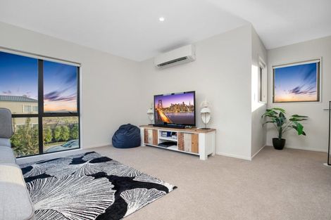 Photo of property in 39 Kabardin Street, Karaka, Papakura, 2113