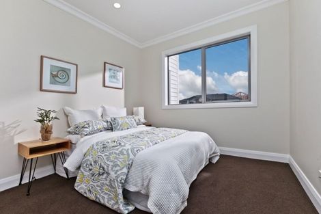 Photo of property in 17 Kuawa Drive, Kumeu, 0810