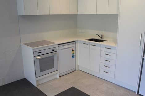 Photo of property in 25 Kamara Road, Glen Eden, Auckland, 0602