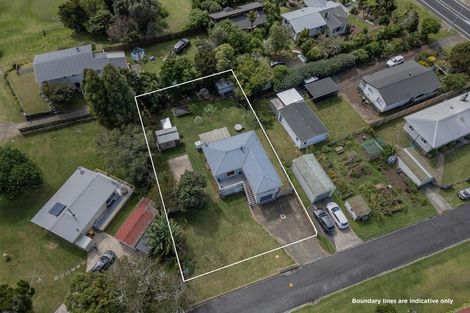 Photo of property in 3 Daphne Road, Tairua, 3508
