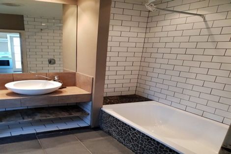 Photo of property in 36 Olliviers Road, Phillipstown, Christchurch, 8011