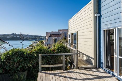 Photo of property in 15 Paekakariki Hill Road, Pauatahanui, Porirua, 5381