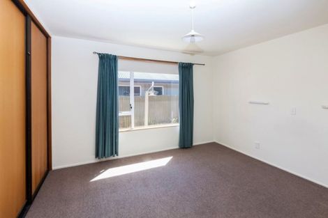 Photo of property in 2/143 Clarence Street, Riccarton, Christchurch, 8011