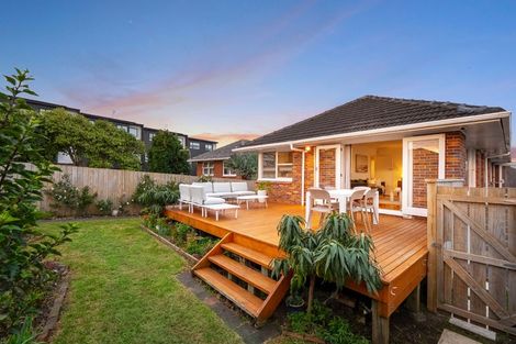 Photo of property in 1/8 Fowler Street, Northcote, Auckland, 0627