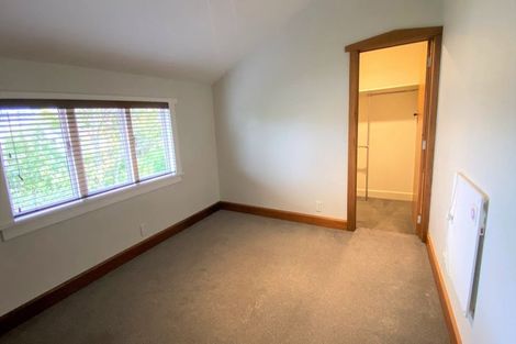 Photo of property in 4 Thorrington Road, Cashmere, Christchurch, 8022