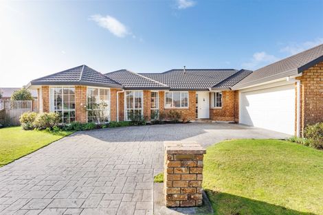 Photo of property in 71 Amberley Avenue, Highbury, Palmerston North, 4412