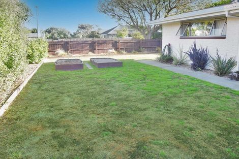 Photo of property in 1/1 Brabourne Street, Hillsborough, Christchurch, 8022