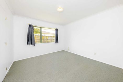 Photo of property in 1/11 Solveig Place, Randwick Park, Auckland, 2105