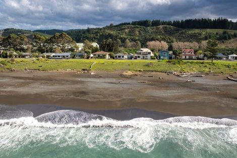 Photo of property in 230 Whirinaki Road, Eskdale, Napier, 4182