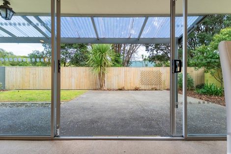 Photo of property in 89a Ngaio Road, Waikanae, 5036