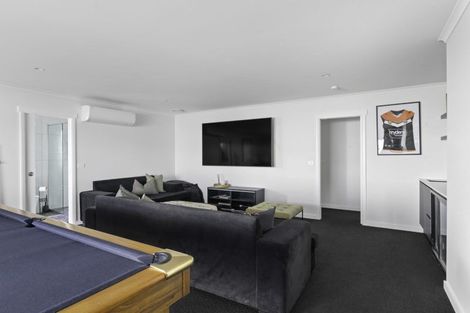 Photo of property in 8 Dulverton Rise, Flagstaff, Hamilton, 3210