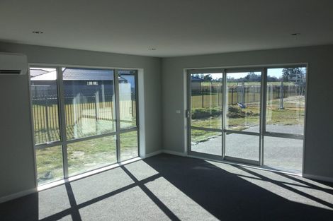 Photo of property in 8 Goodwin Street, Rangiora, 7400