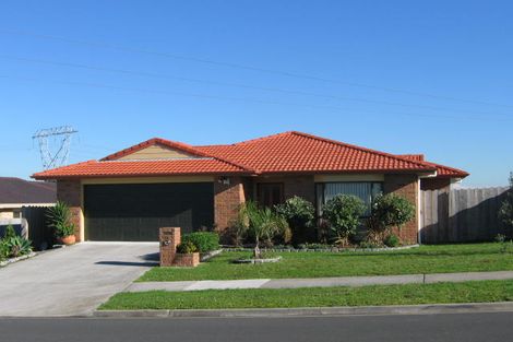 Photo of property in 45 Robin Brooke Drive, Flat Bush, Auckland, 2019