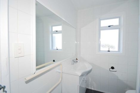 Photo of property in 51 Rogan Street, Mount Roskill, Auckland, 1041