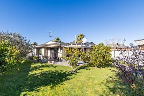 Photo of property in 34 Roskilda Crescent, Taradale, Napier, 4112