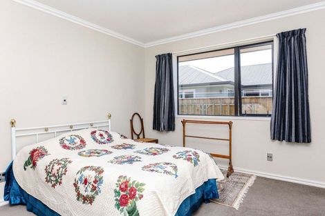 Photo of property in 35 Mcphee Street, Dannevirke, 4930