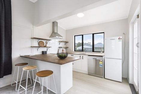 Photo of property in 30 Baker Street, Caversham, Dunedin, 9012