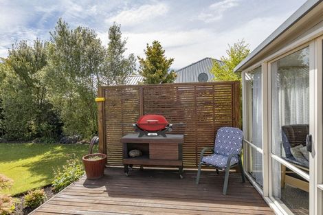 Photo of property in 16 Chamberlain Lane, Rangiora, 7400
