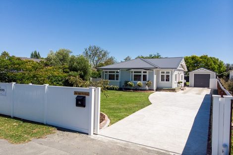 Photo of property in 75 Ayers Street, Rangiora, 7400