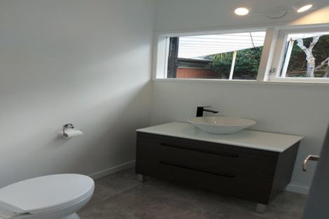 Photo of property in 2 Mamaku Grove, Khandallah, Wellington, 6035