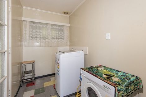 Photo of property in 1 Kowhai Park Road, Maunu, Whangarei, 0110