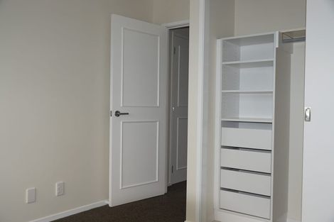 Photo of property in 1/79 Knights Road, Rothesay Bay, Auckland, 0630