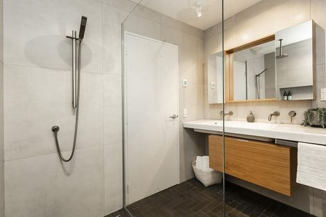 Photo of property in 21 Leithton Close, Glenleith, Dunedin, 9010