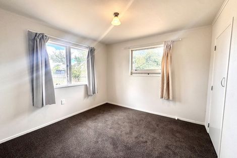 Photo of property in 4 Resolute Way, Papakura, 2110