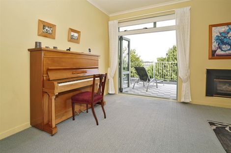 Photo of property in 11 Strata View, Western Heights, Hamilton, 3200