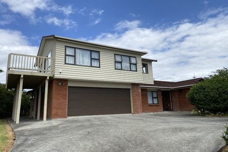 Photo of property in 5 Fielding Crescent, Farm Cove, Auckland, 2012