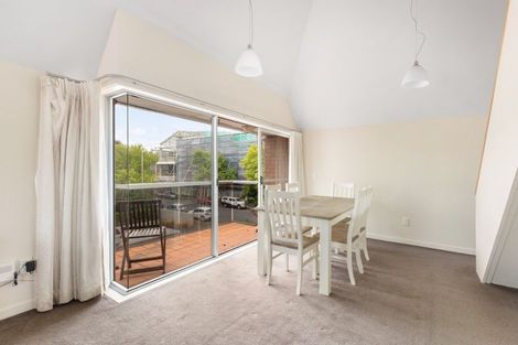 Photo of property in 21 Cambridge Terrace, Christchurch Central, Christchurch, 8013