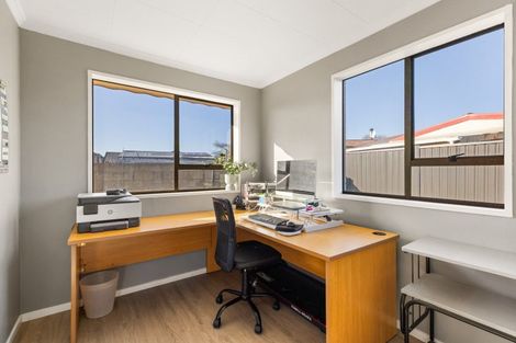 Photo of property in 42a Brandon Street, Alexandra, 9320