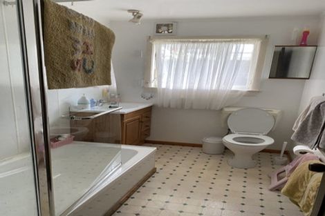 Photo of property in 32 Craig Road, Maraetai, Auckland, 2018