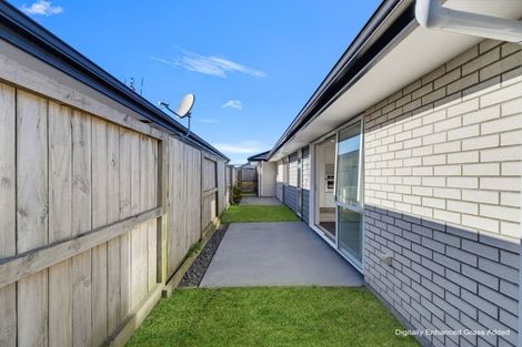 Photo of property in 2 Haka Way, Papamoa, 3118