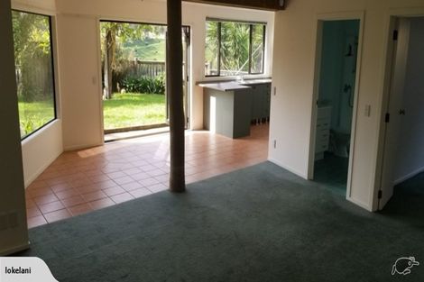 Photo of property in 12 Kaitake Place, Oakura, 4314