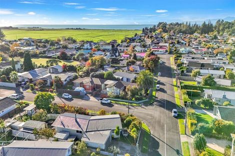 Photo of property in 12 Clay Street, Motueka, 7120