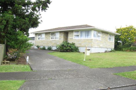 Photo of property in 9 Kea Place, Mangere Bridge, Auckland, 2022