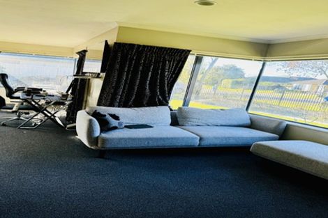 Photo of property in 15 Cate Road, Rototuna, Hamilton, 3210