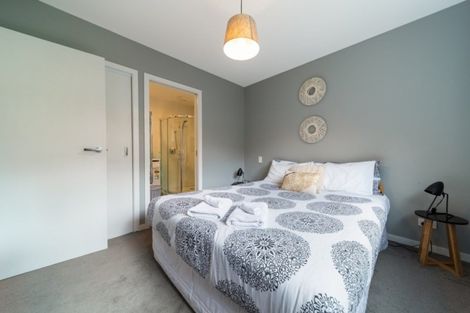 Photo of property in 11 Glenfiddich Road, Jacks Point, Queenstown, 9371