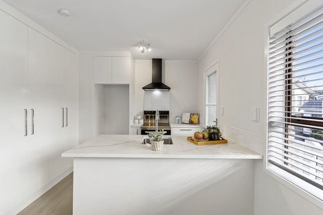 Photo of property in 1/3 Tirimoana Road, Te Atatu South, Auckland, 0602