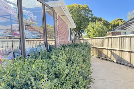 Photo of property in 15 Hooker Avenue, Bryndwr, Christchurch, 8053